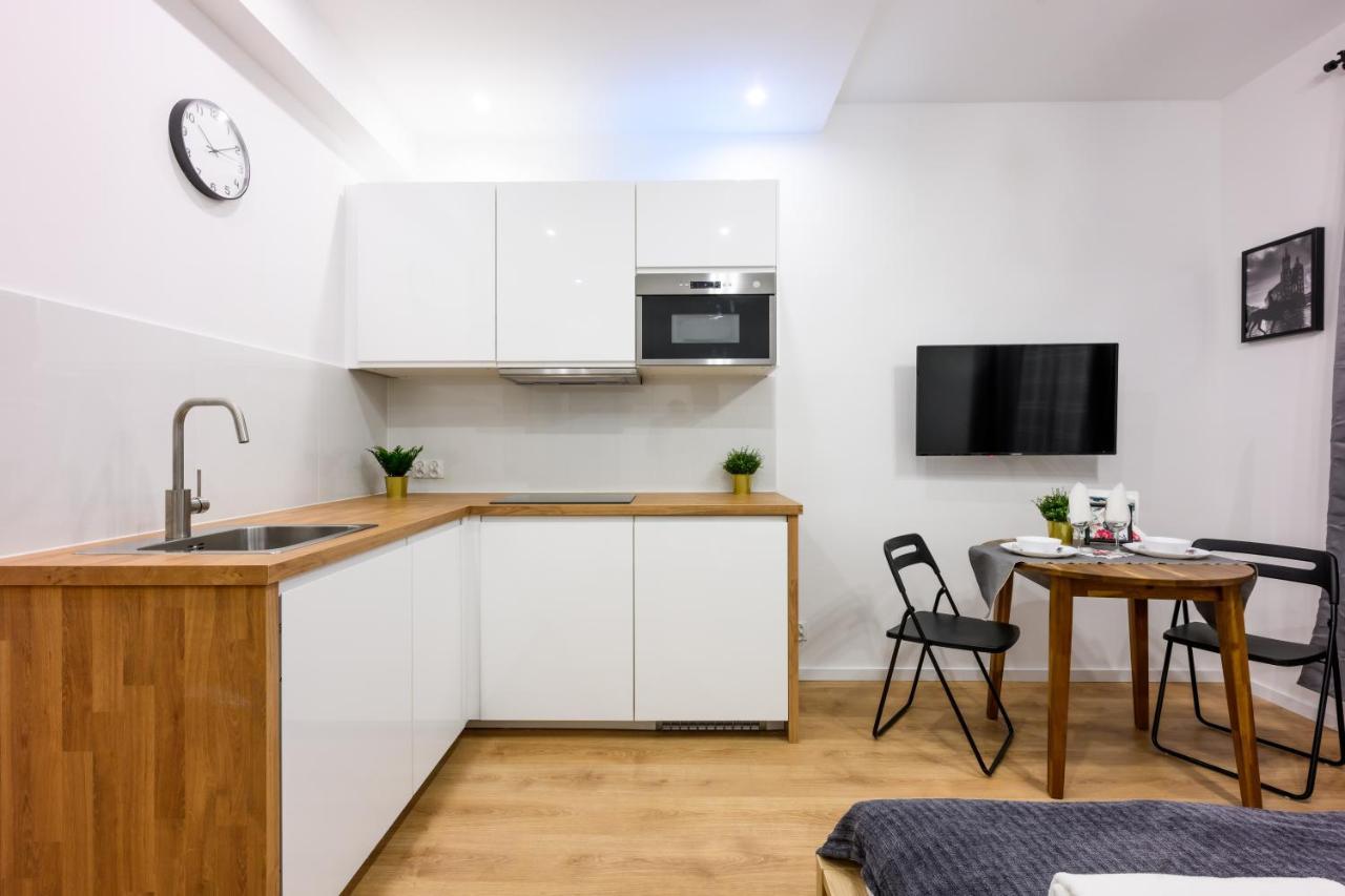 Cracow Rent Apartments - Spacious Apartments For 2-7 People In Quiet Area - Kolberga Street Nr 3 - 10 Min To Main Square By Foot Krakau Exterior foto