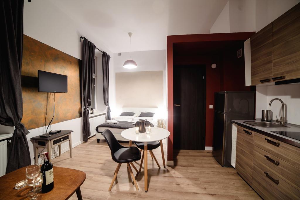 Cracow Rent Apartments - Spacious Apartments For 2-7 People In Quiet Area - Kolberga Street Nr 3 - 10 Min To Main Square By Foot Krakau Exterior foto