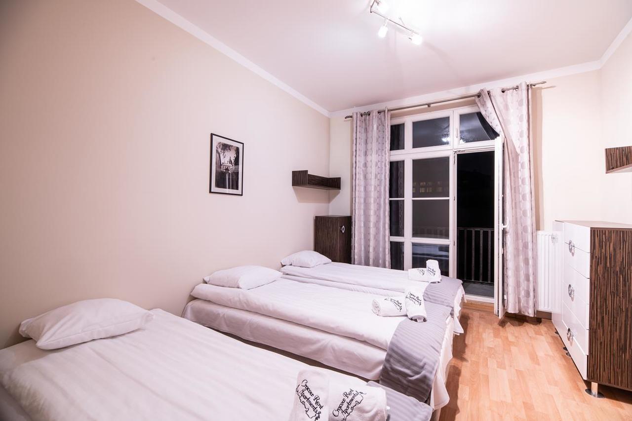 Cracow Rent Apartments - Spacious Apartments For 2-7 People In Quiet Area - Kolberga Street Nr 3 - 10 Min To Main Square By Foot Krakau Exterior foto