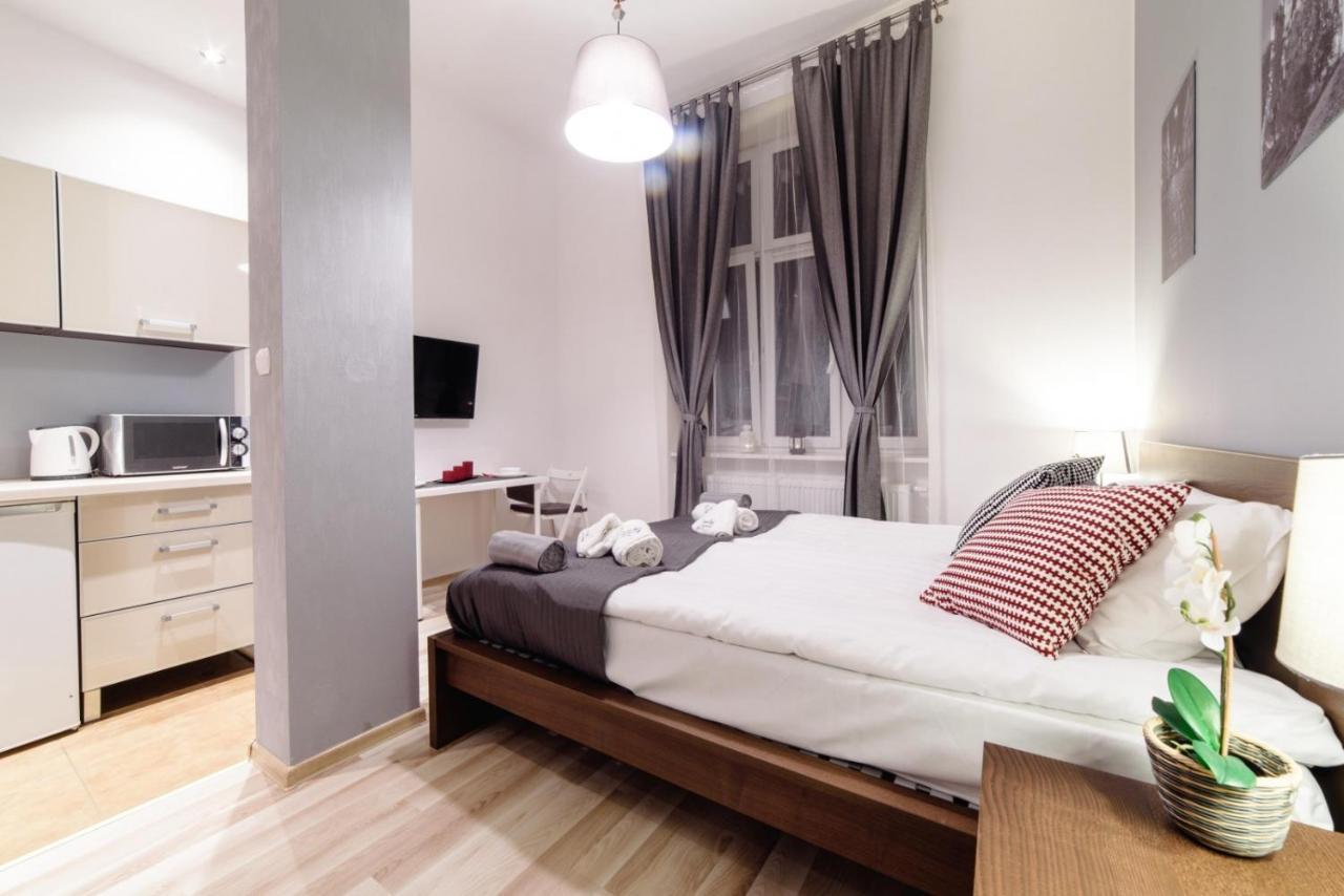 Cracow Rent Apartments - Spacious Apartments For 2-7 People In Quiet Area - Kolberga Street Nr 3 - 10 Min To Main Square By Foot Krakau Exterior foto