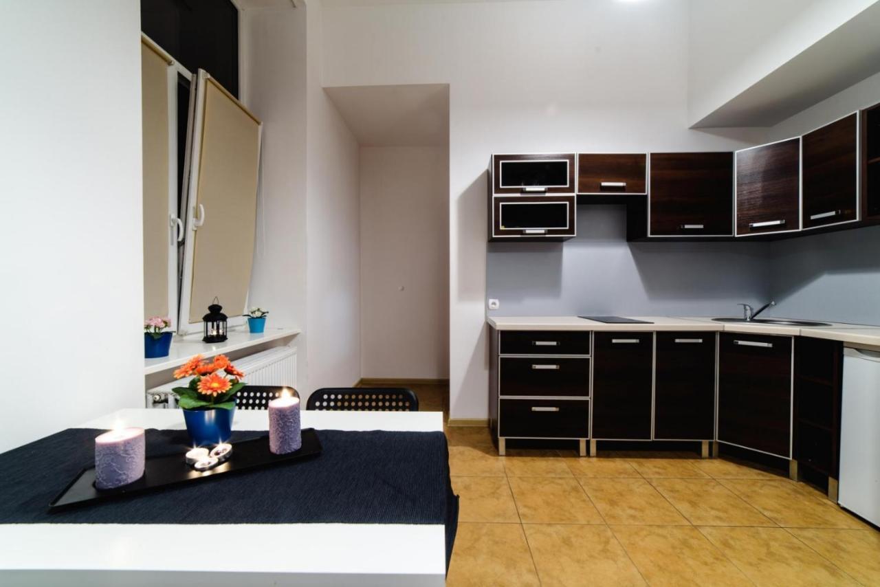 Cracow Rent Apartments - Spacious Apartments For 2-7 People In Quiet Area - Kolberga Street Nr 3 - 10 Min To Main Square By Foot Krakau Exterior foto